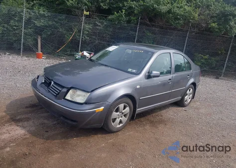 2004 Volkswagen Jetta Gli 1.8T/Gls 1.8T from USA, damaged, VIN 3VWSE69M24M018597